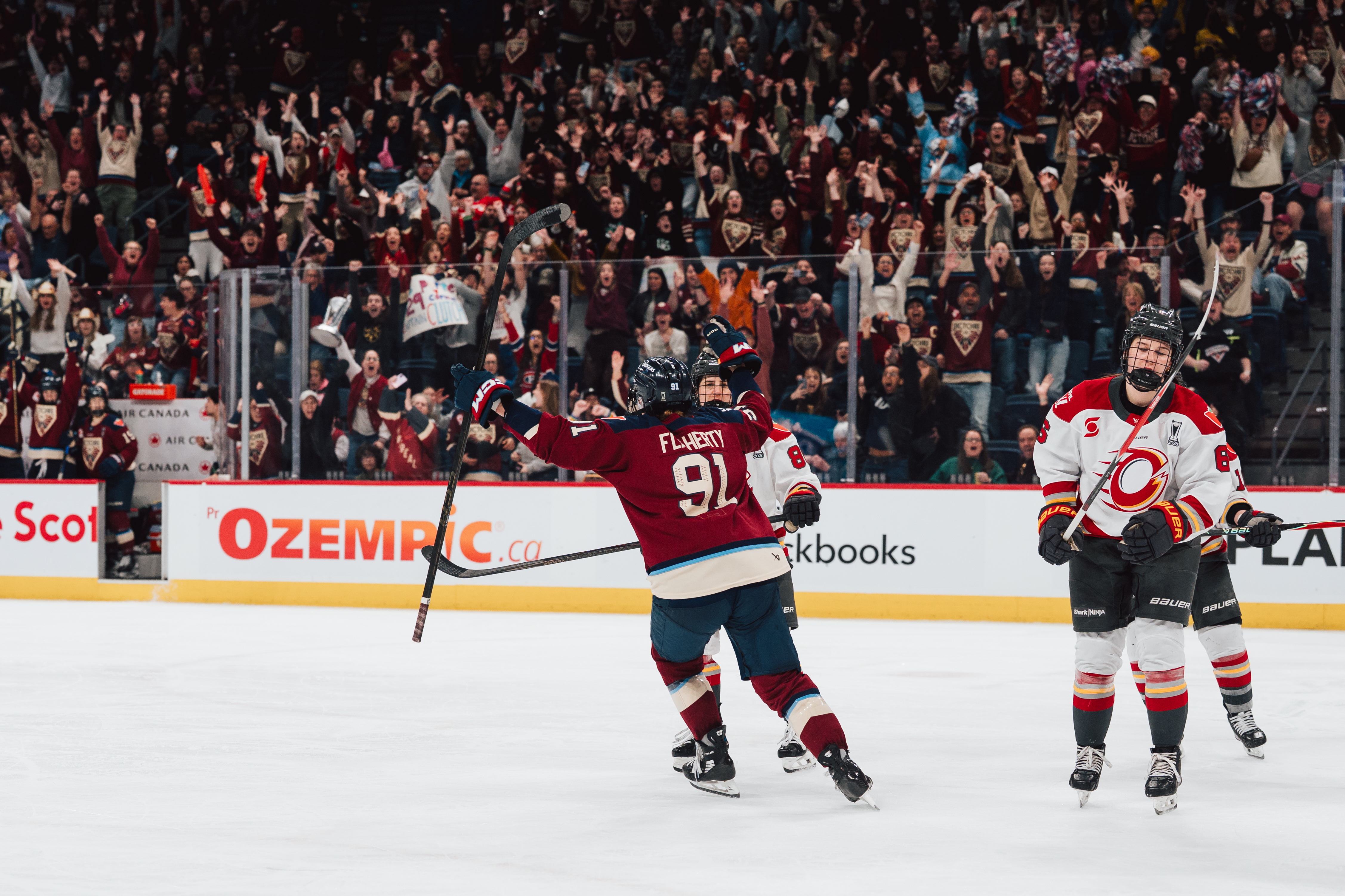 Bell Centre during game night